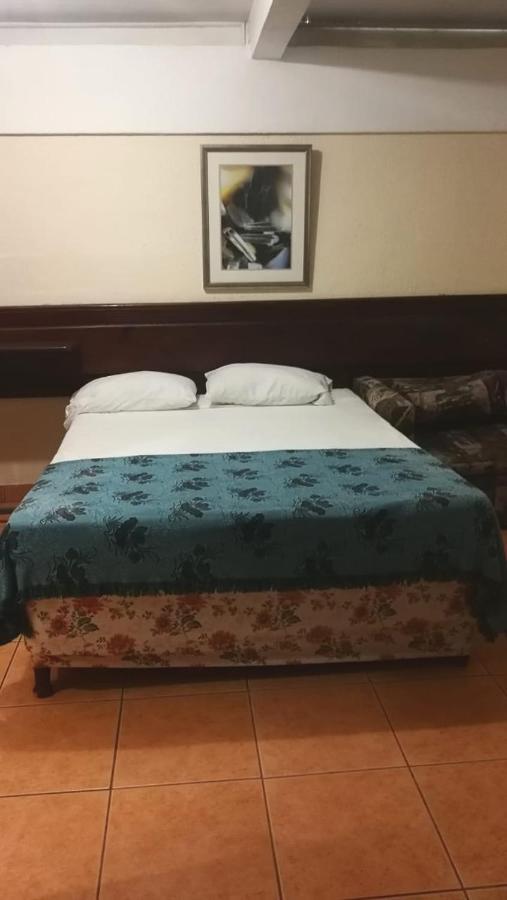 Carnetta'S House Hotel Maraval Luaran gambar